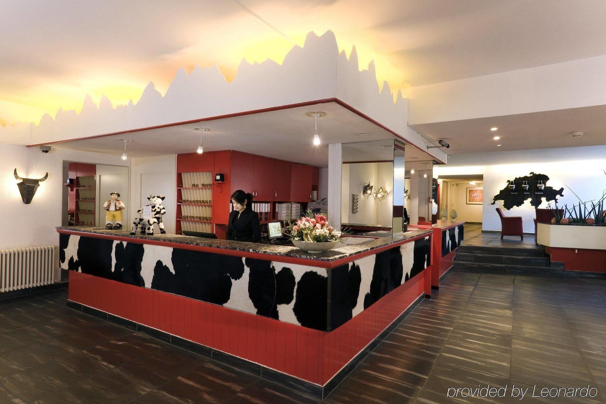 Fred Hotel Leonhardstrasse - Self Check-In Zurique Interior foto